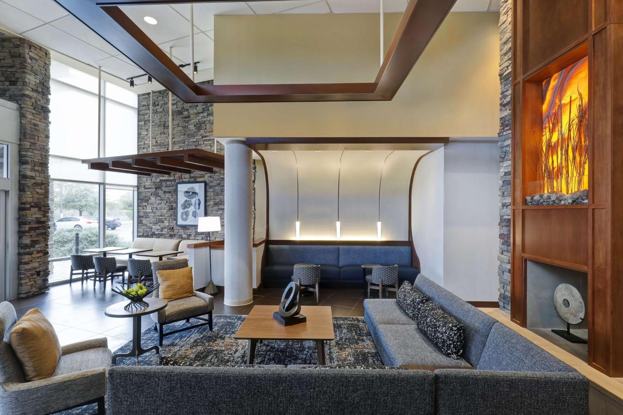 Hyatt Place San Antonio North Stone Oak Exterior photo